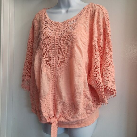 Democracy Women's Sz PM 2-piece Tie-Front Crochet Top w/Camisole Pink 688837 - Picture 4 of 9